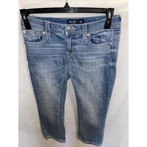 Miss Me Women’s Midrise Capris Size 28x22 Blue Rodeo Cowgirl Western City